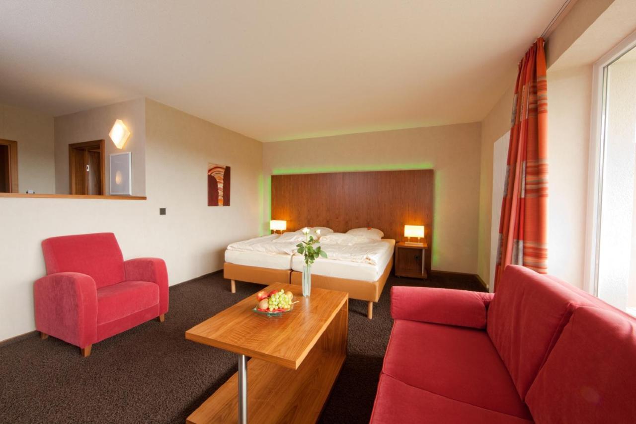 Seehotel Kell am See Kültér fotó